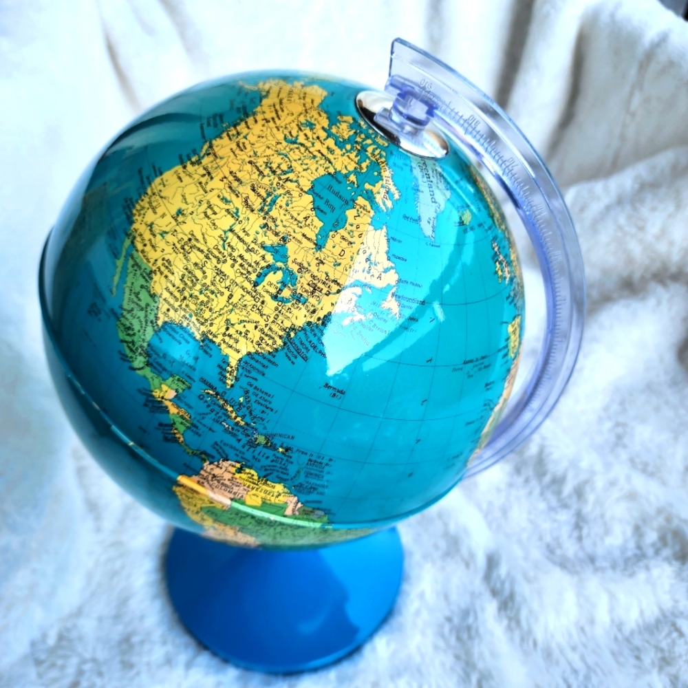 NEW VINTAGE SPINNING WORLD GLOBE MINT CONDITION ~ NWT 24 1/2" DIAMETER